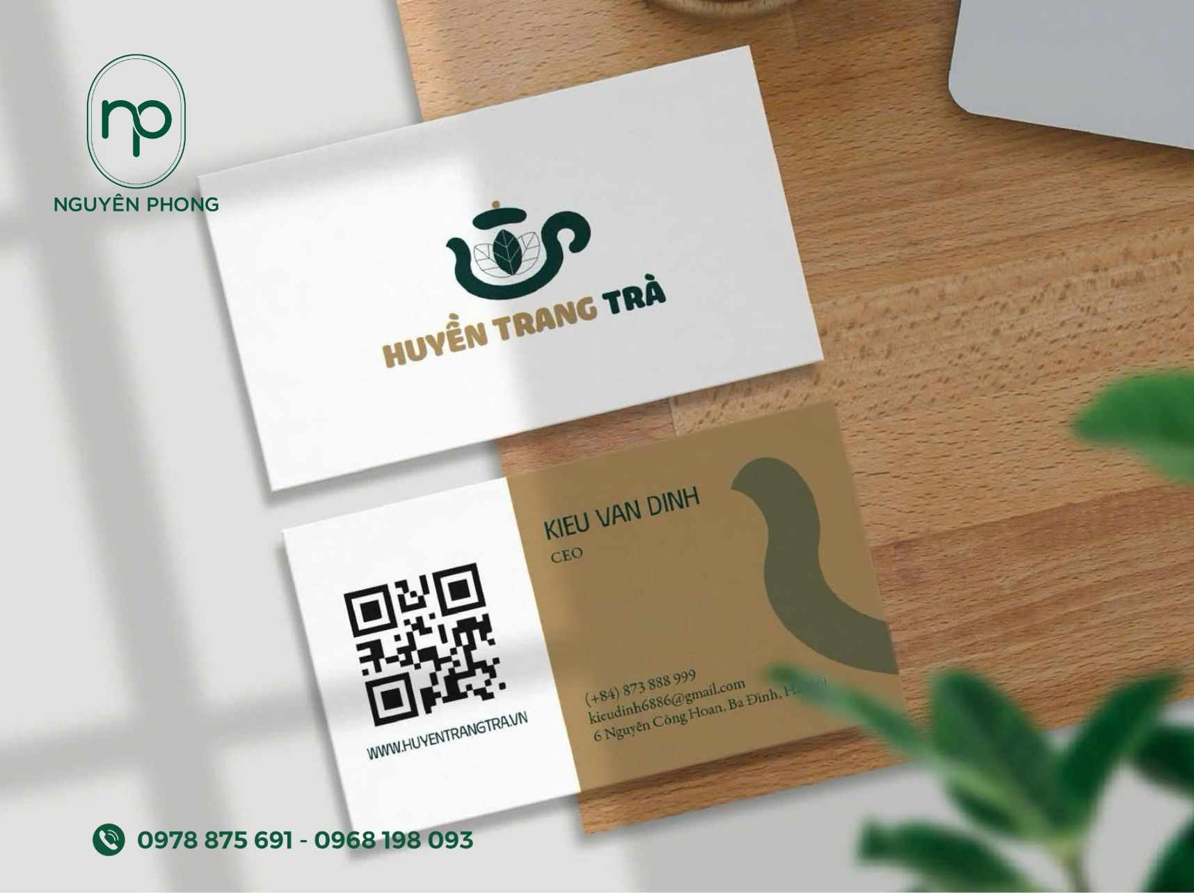 Mẫu card visit tích hợp mã QR